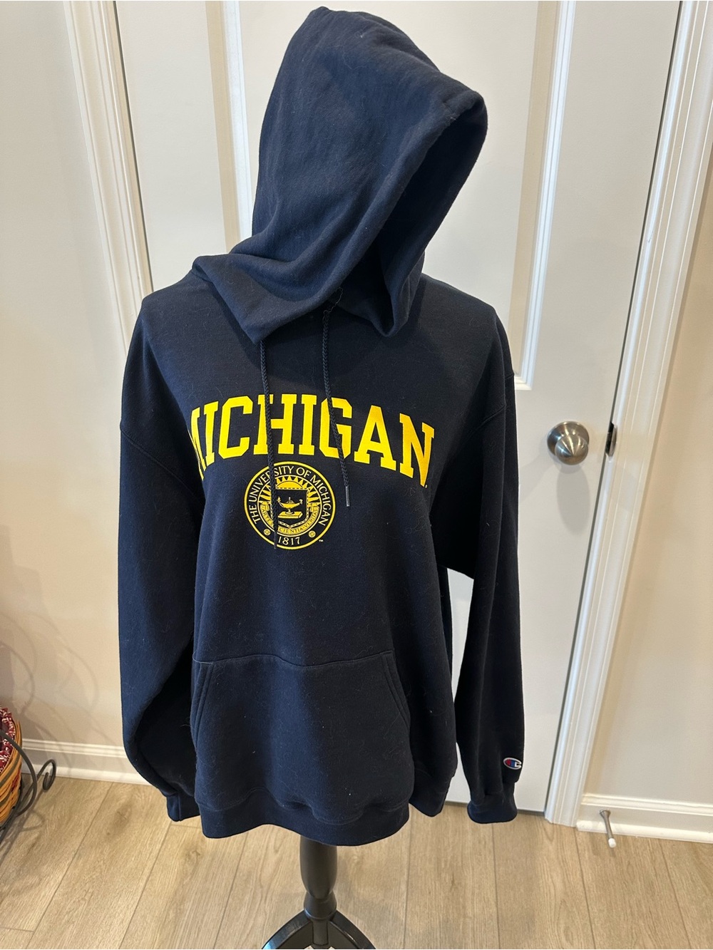 University of Michigan Navy Hoodie with Yellow Logo Size Large